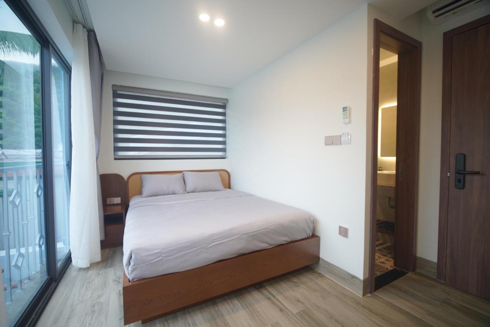 The Coral Homestay & Pub Tân Hiệ Eksteriør billede